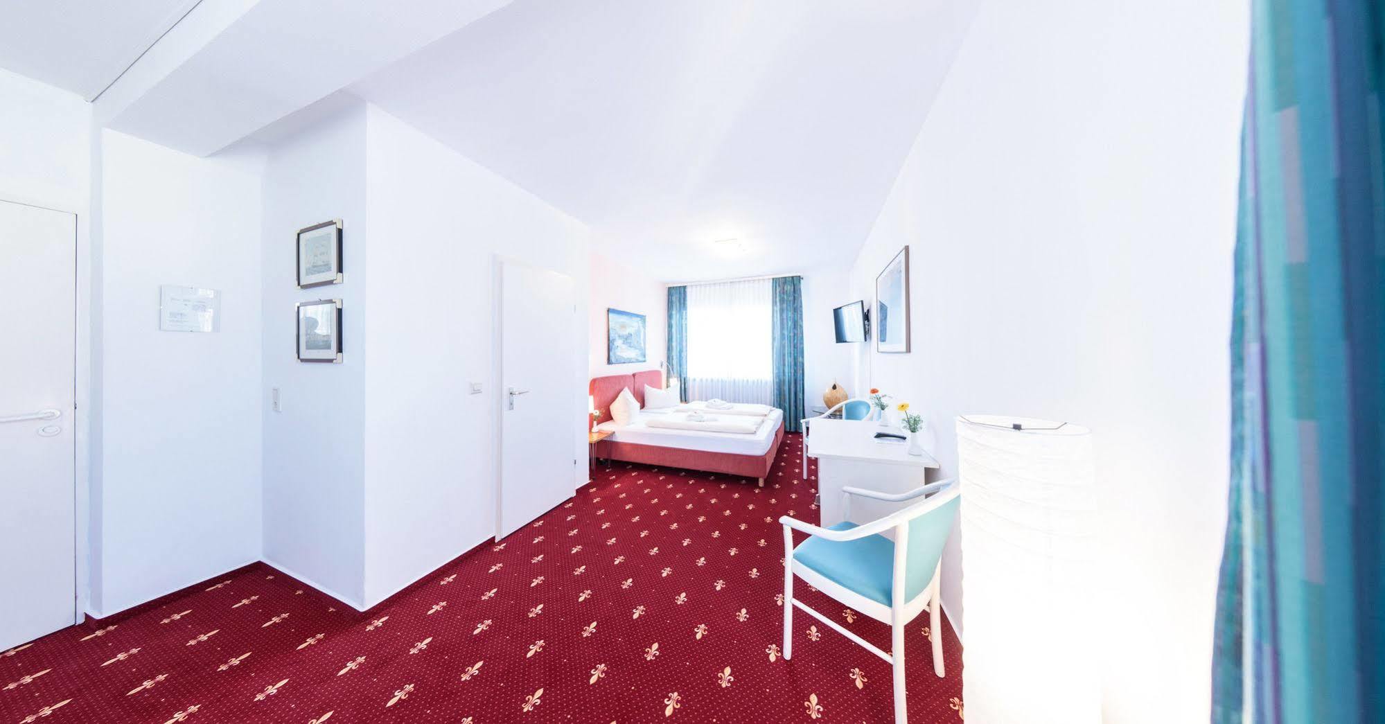 Hotel Central Hauptbahnhof Heidelberg Exterior photo